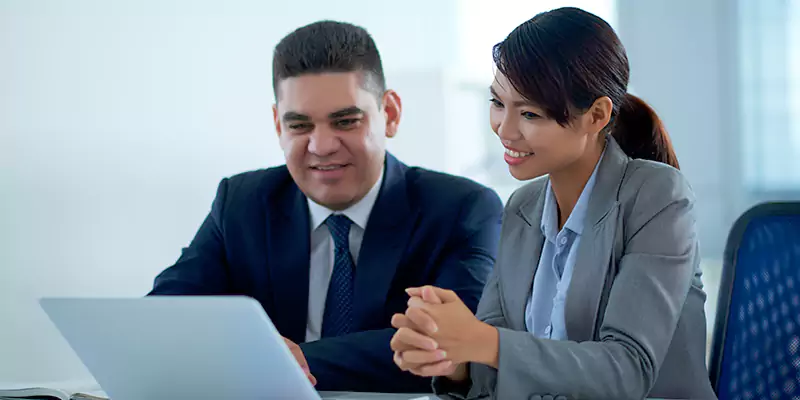 Why Partner with the Best TN Visa Consultants for Canadian Applicants for Libya?